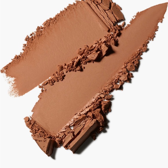 Studio Fix Powder Plus
Foundation - NW 43 - Picture 2 of 5